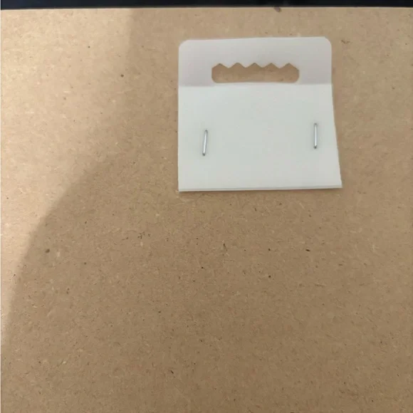 CHANEL Vibrant Pink Perfume Bottle Art - Picture 5 of 5